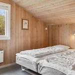 펜션 Beautiful In With Sauna Oksbøl